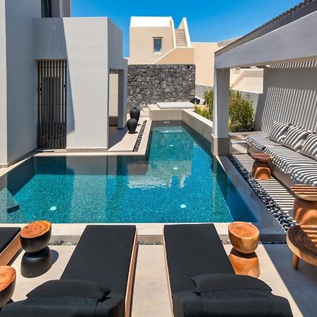 Uma Ray Suites Fira  Exterior foto