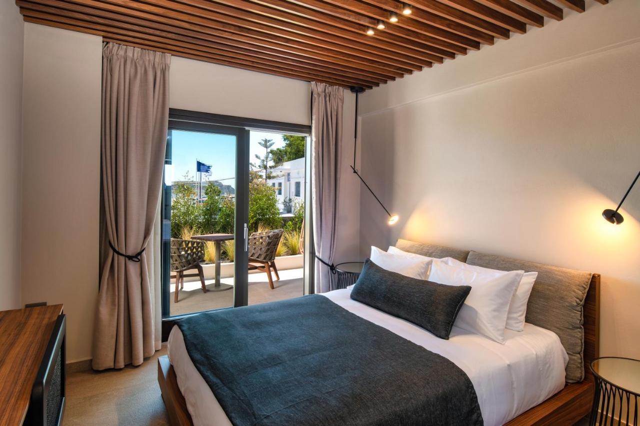 Uma Ray Suites Fira  Exterior foto